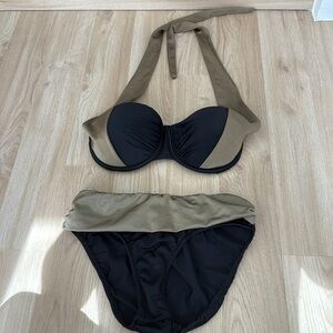 VENUS Black and Gold Classic Bikini Swimwear